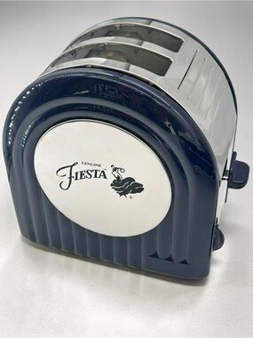 Fiesta 2-Slice Toaster Cobalt Blue Chrome TS-2012 Retro/VTG 6 Settings Pristine